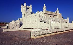 Snow White Castle Apartment